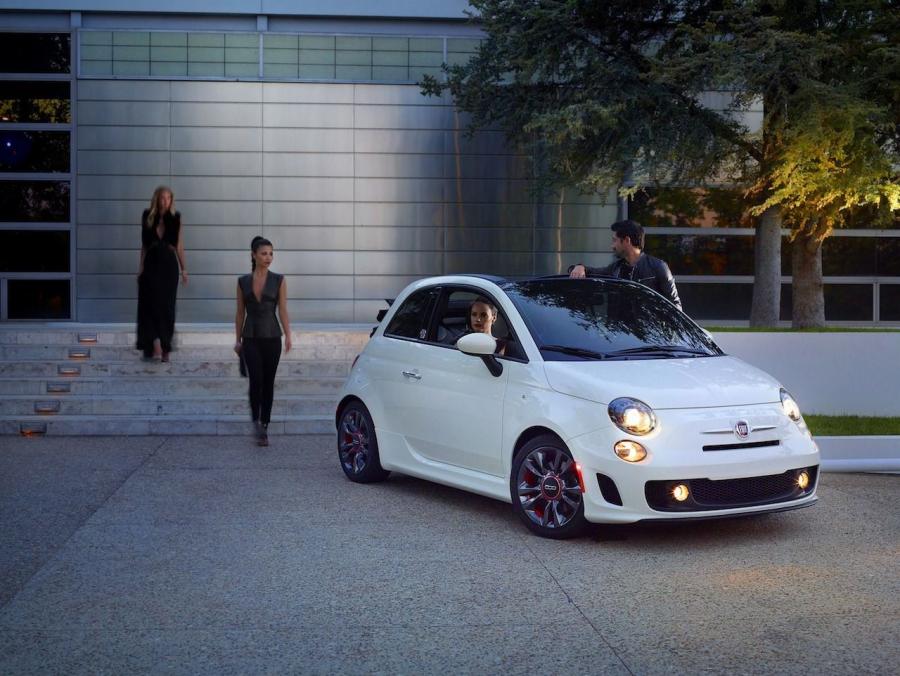  Fiat 500C GQ Edition 2014 года  (фото 1 из 10)